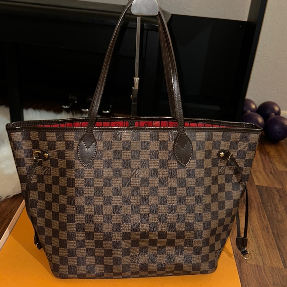 Louis Vuitton Neverfull